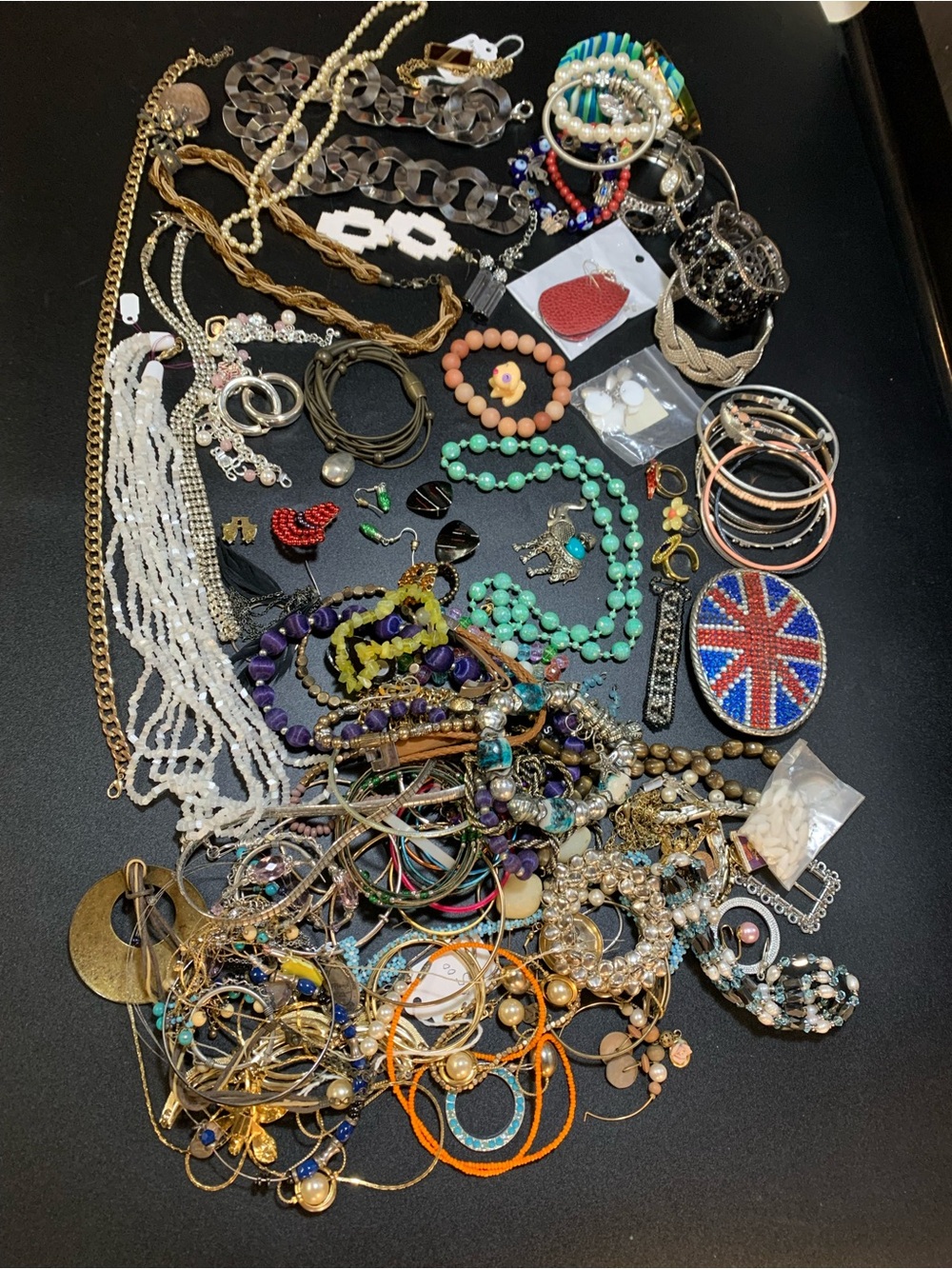 Vintage to modern / Craft and wearable mixed lot of jewelry & a belt buckle